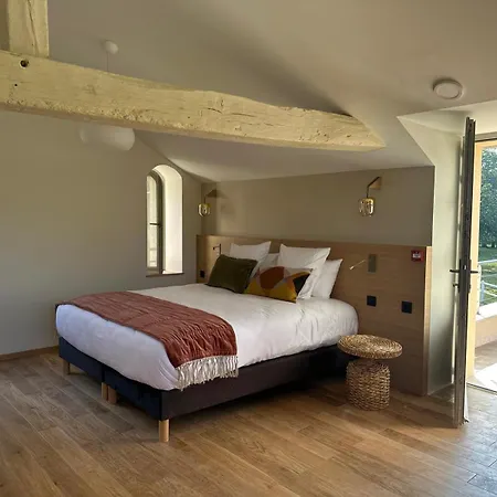 Domaine De L'ecorcerie Hotel
