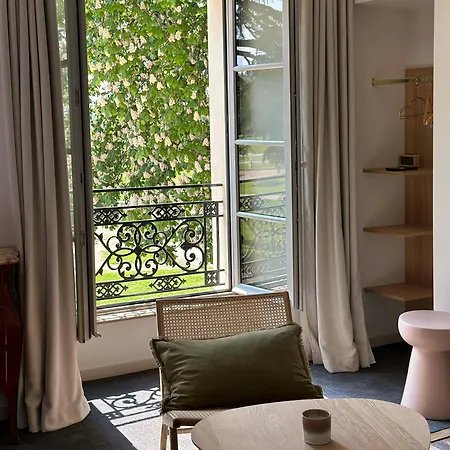 Domaine De L'ecorcerie Fontaine-le-Comte