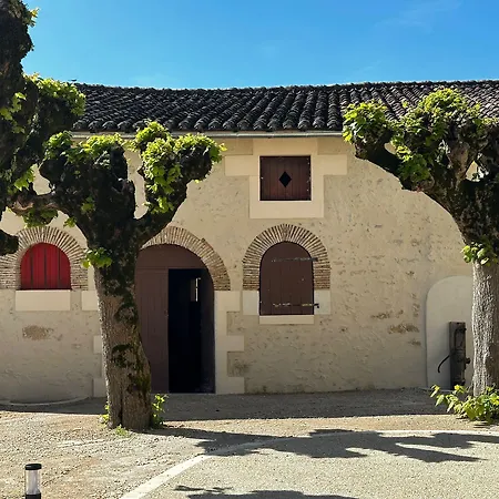 Hotel Domaine De L'ecorcerie Fontaine-le-Comte