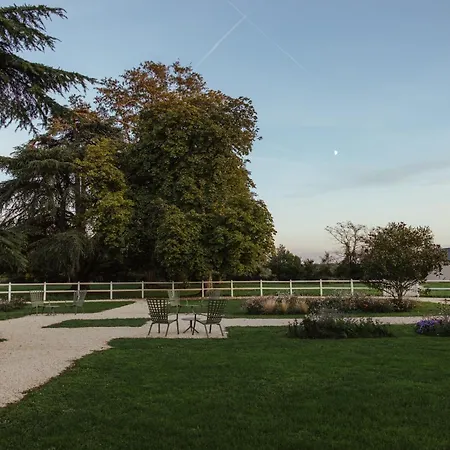 Domaine De L'ecorcerie Hotel Fontaine-le-Comte