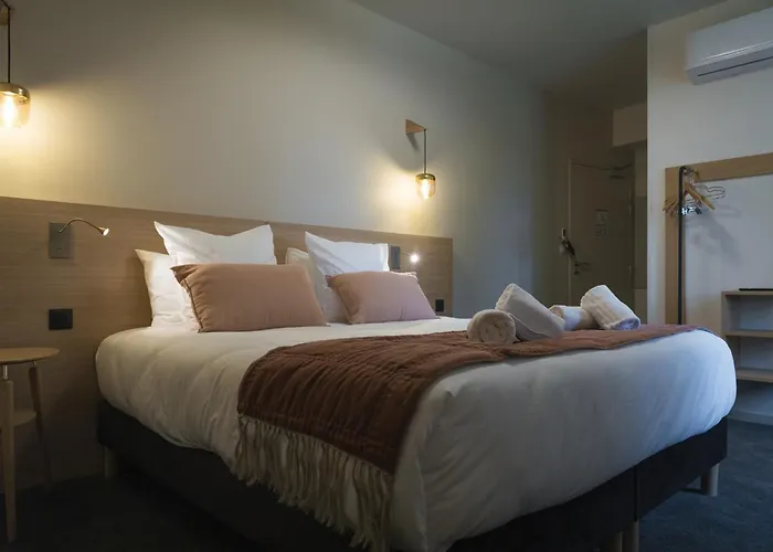 Domaine De L'ecorcerie * Fontaine-le-Comte