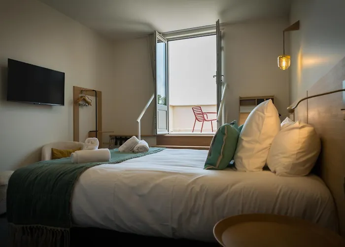 Domaine De L'ecorcerie Hotel Fontaine-le-Comte