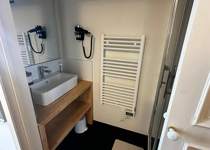 Domaine De L'ecorcerie Hotel Fontaine-le-Comte