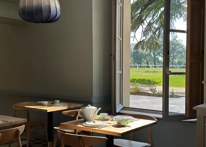 Domaine De L'ecorcerie Fontaine-le-Comte