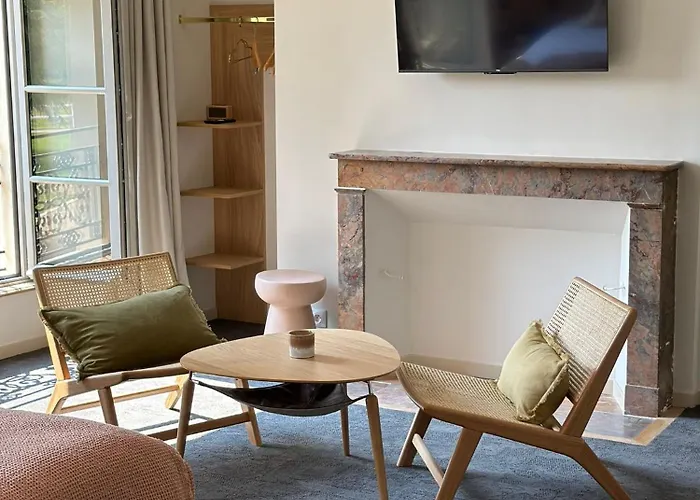 Hotel Domaine De L'ecorcerie *