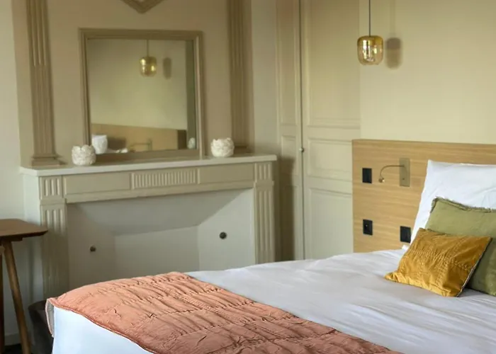 Domaine De L'ecorcerie Fontaine-le-Comte