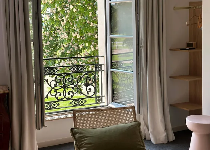 Domaine De L'ecorcerie Fontaine-le-Comte