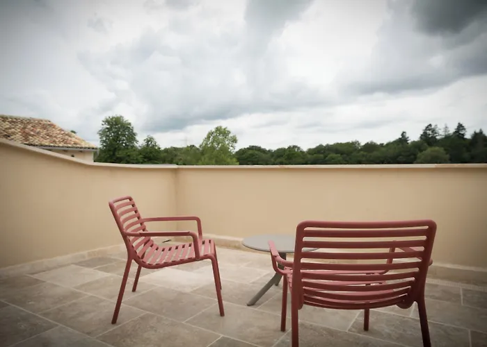 Hotel Domaine De L'ecorcerie Fontaine-le-Comte