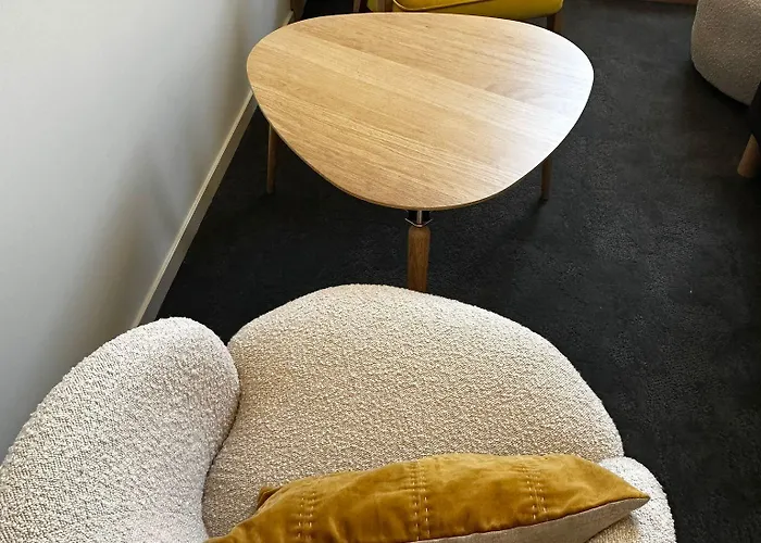 Domaine De L'ecorcerie Hotel